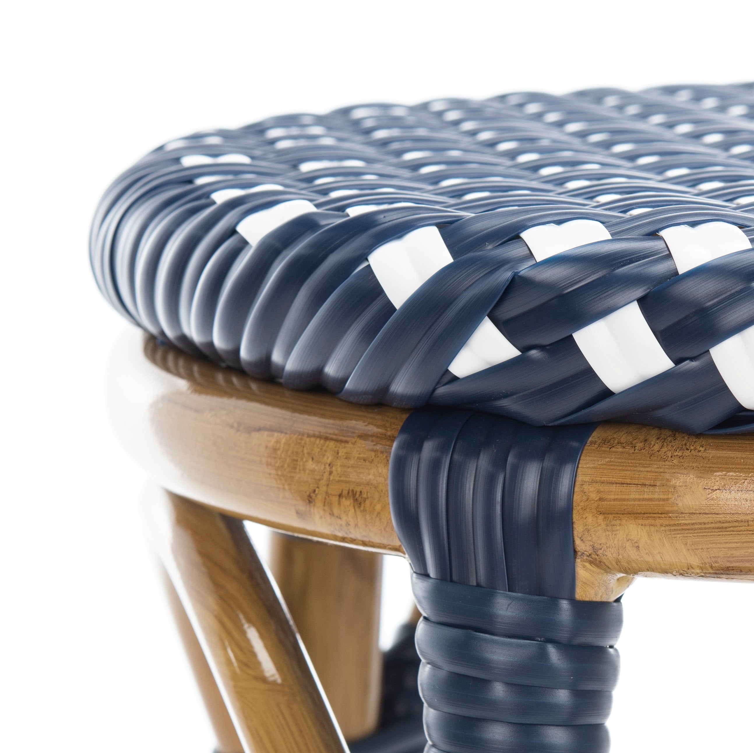 KIPNUK INDOOR OUTDOOR BAR STOOL