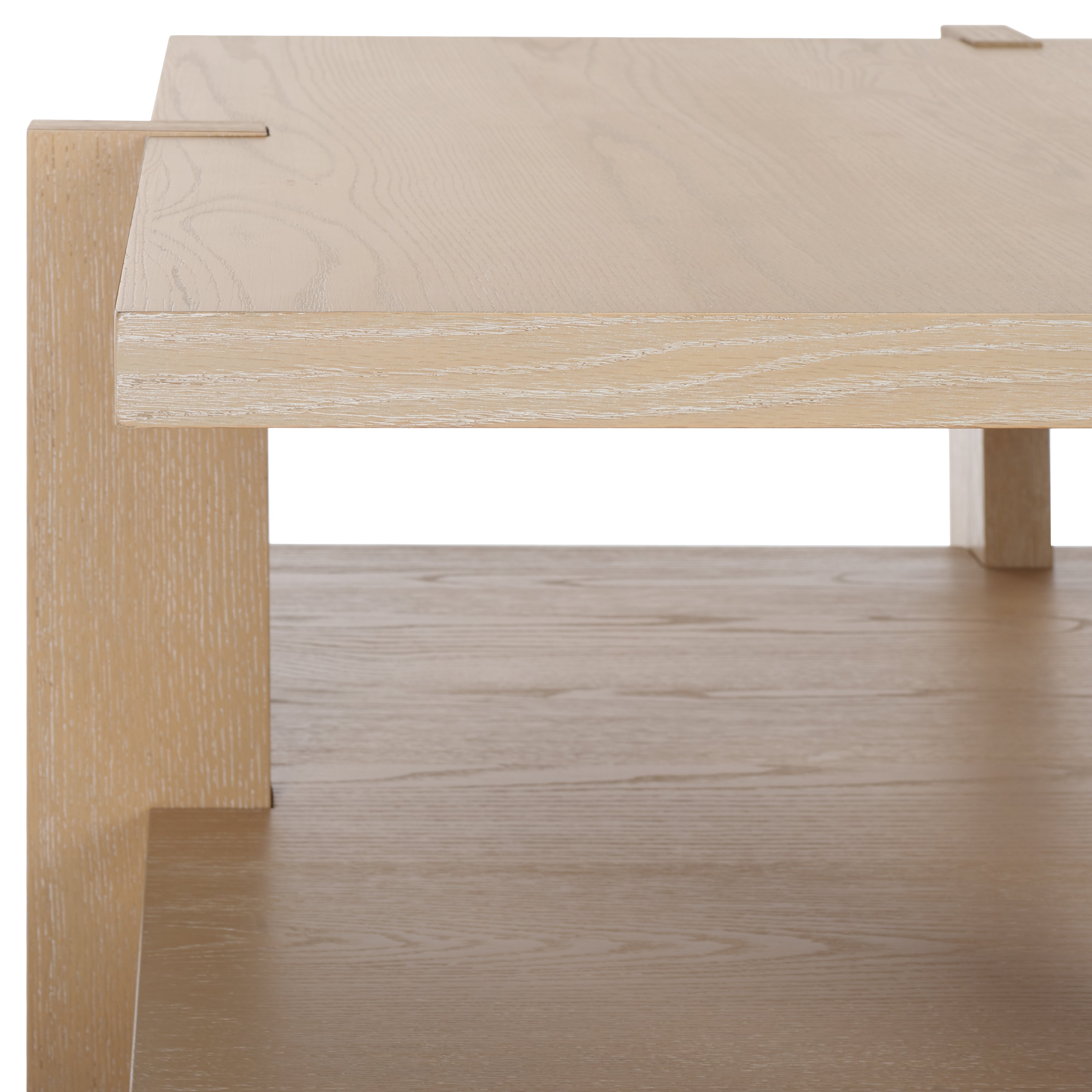 QUADRATISCHER COUCHTISCH AUS HOLZ „QUIGLEY“