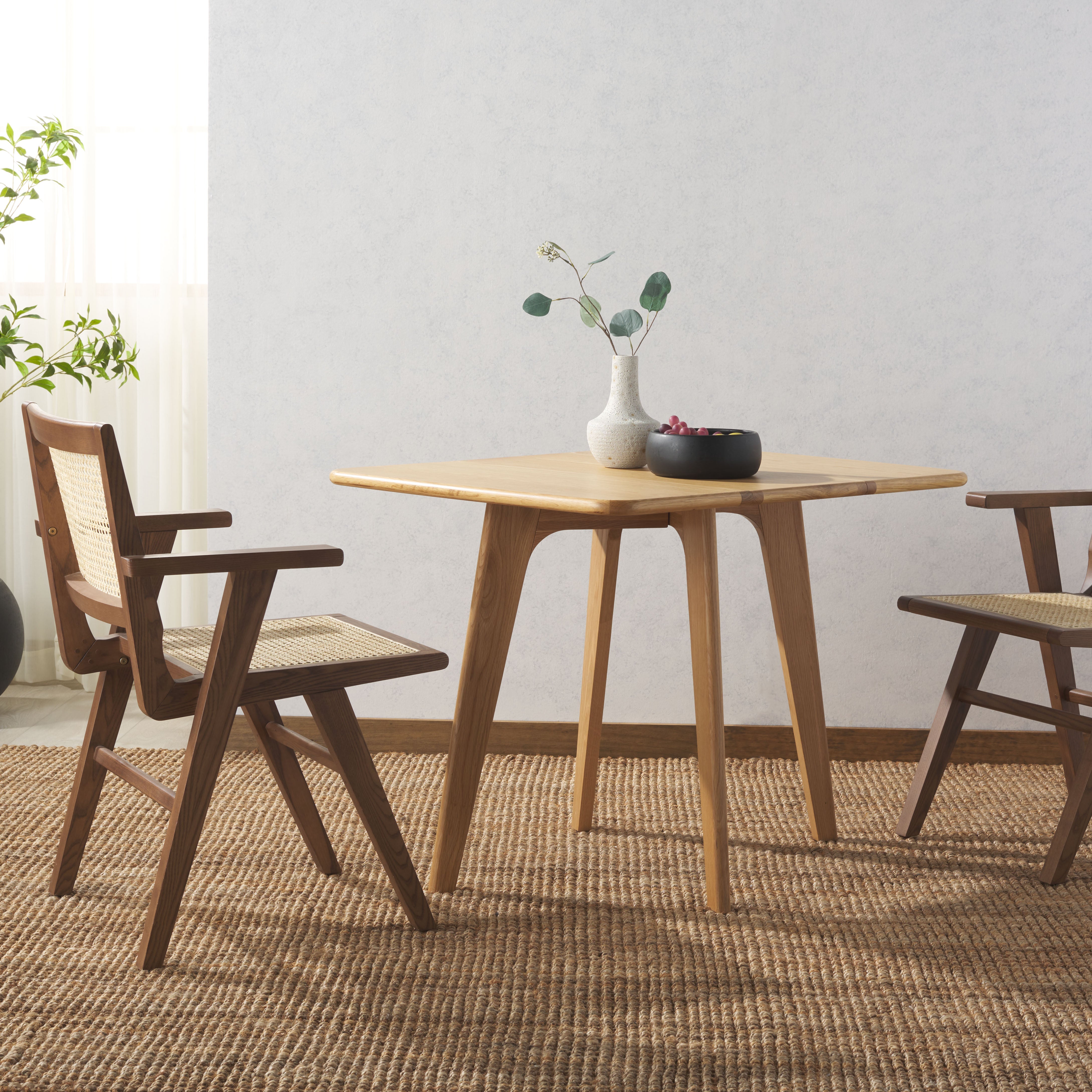 CALVERTON GATELEG WOOD DINING TABLE